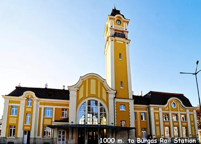 Апартаменты 4u - Gurko *